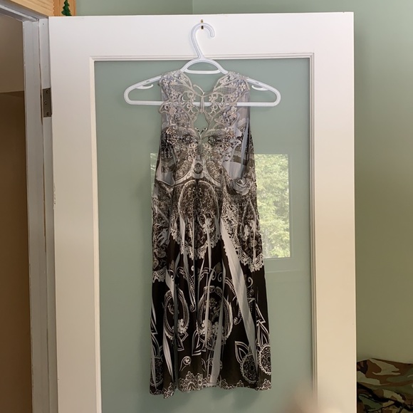 Color in Motion Top - Picture 2 of 3